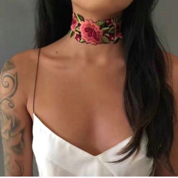 Floral Rose Boho Tattoo Choker - Picture 1 of 4